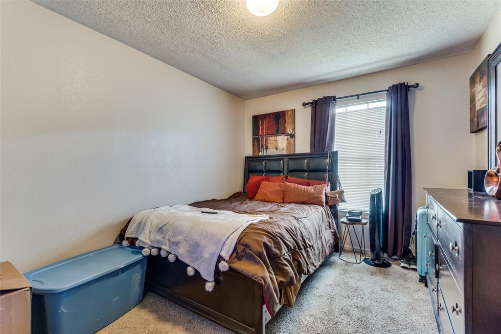 Listing 20322518 - Large Photo # 20