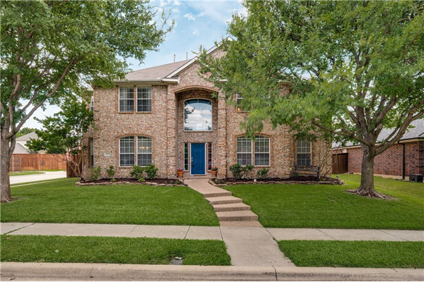 5561 Glenview Lane, The Colony