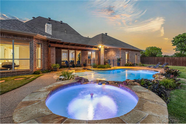 3205 Fannin Lane, Grapevine