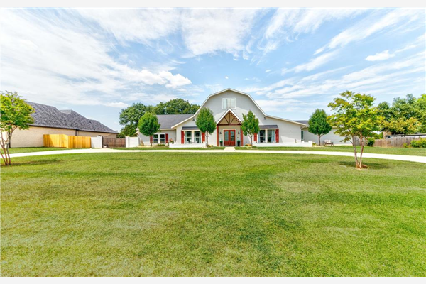 4215 Ruano Court, Arlington