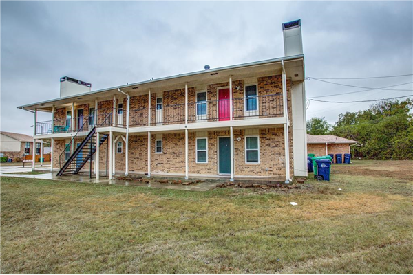 3825 Camelot Street, Denton