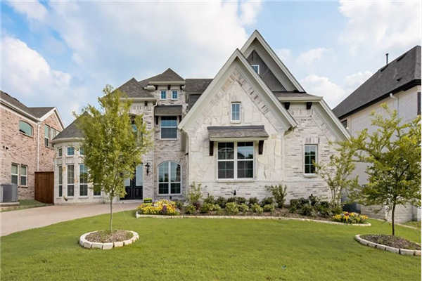 5412 Glenscape, Plano