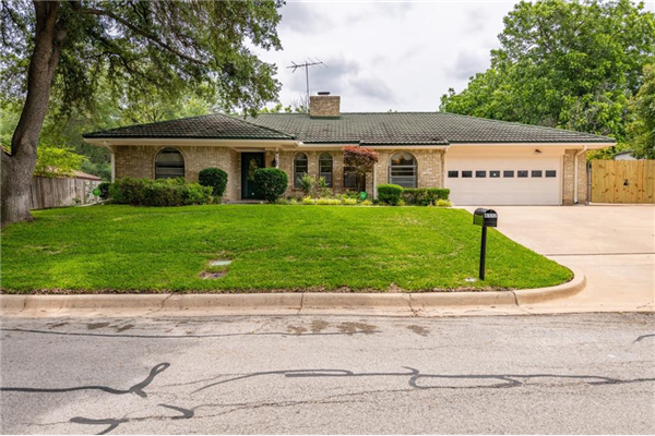 4117 Aragon Drive, Fort Worth