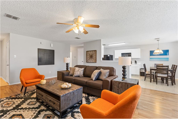 2047 Cap Rock Lane, Grand Prairie