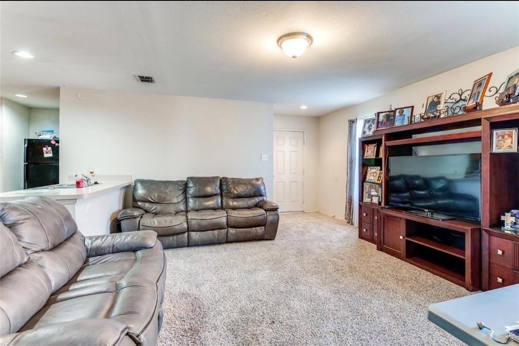 612 Canoe Way, #612 616