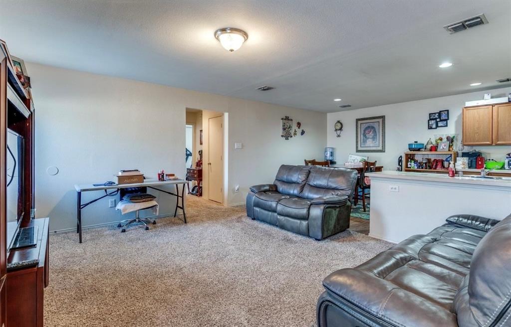 612 Canoe Way, #612 616