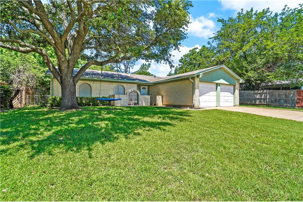 304 Wilson Street, Crowley
