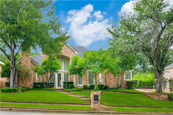 6014 Millwood Drive, Arlington