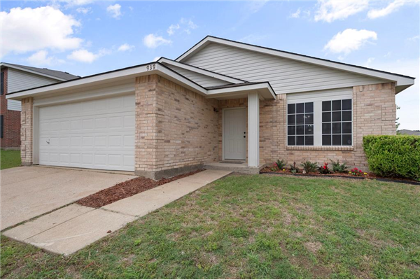 939 Dunkirk Lane, Arlington