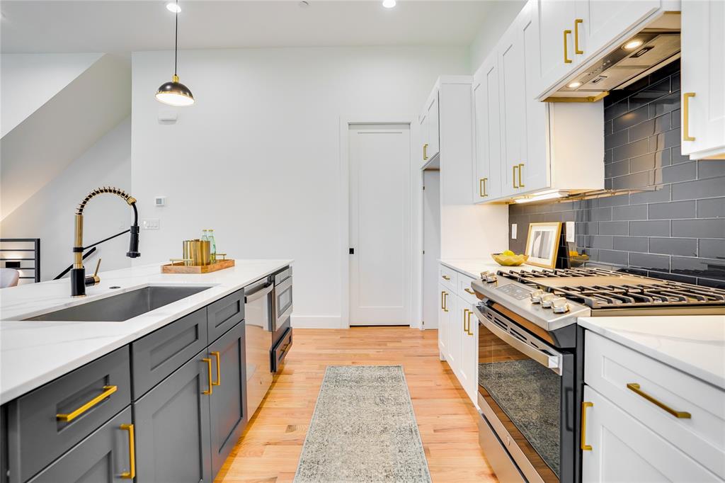 Listing 20339157 - Large Photo # 12