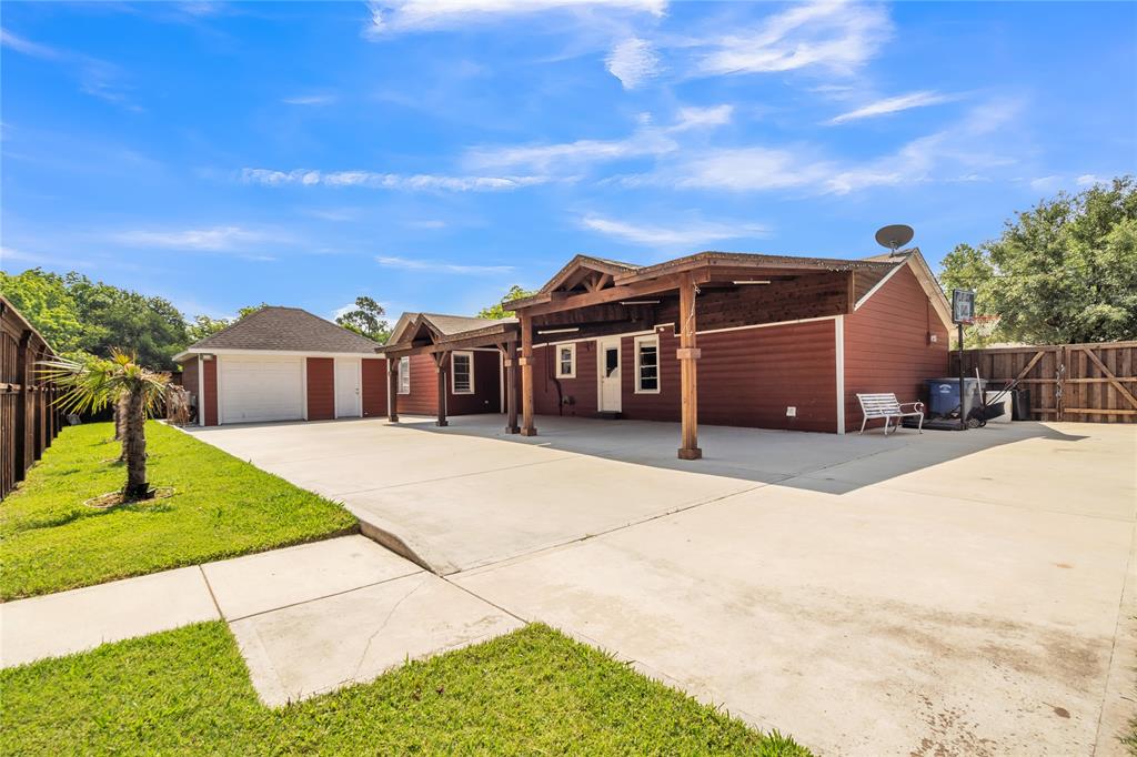 Listing 20339176 - Large Photo # 24