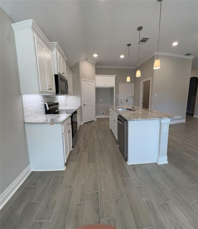 Listing 20339180 - Large Photo # 7