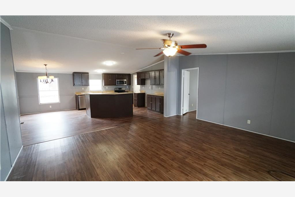 4535 Pine Tree Circle E, Fort Worth