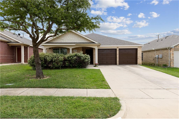 952 Furlong Drive, Grand Prairie