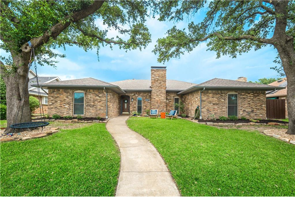 2227 Timberwood, Carrollton