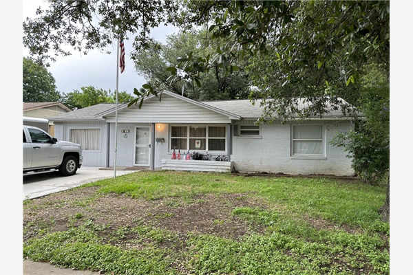 1613 Balla Way, Grand Prairie