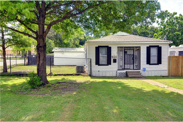 801 NE 31st Street, Grand Prairie