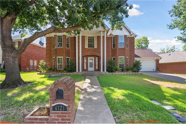 4121 Kingsferry Drive, Arlington
