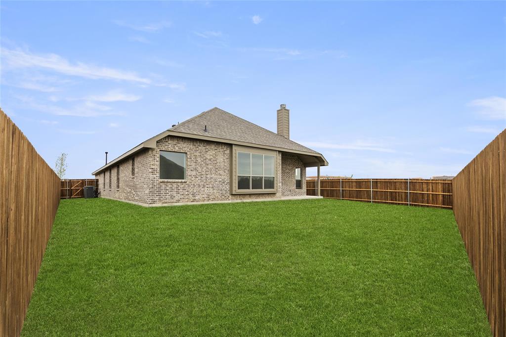 1233 Hunters Ridge Drive