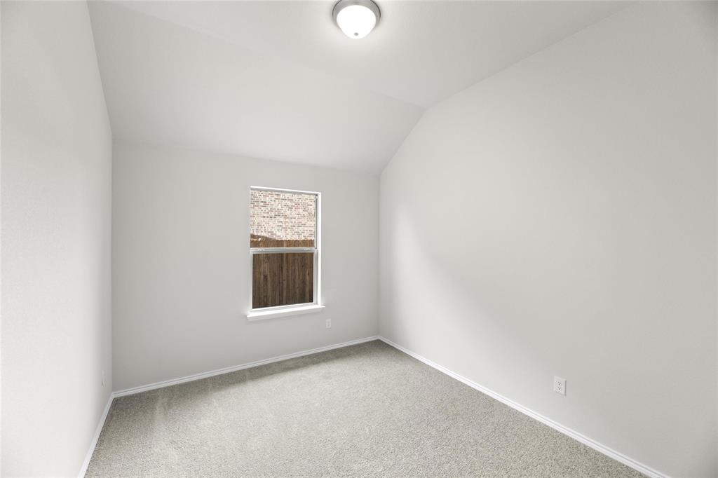 1233 Hunters Ridge Drive