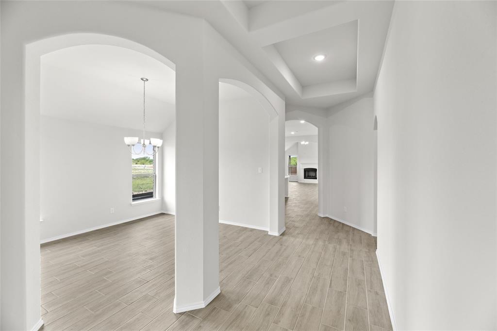 1233 Hunters Ridge Drive