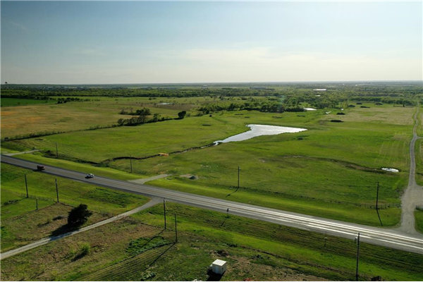 8029 N FM 1417, Denison