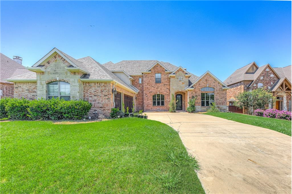 804 Bentwater Parkway, Grand Prairie