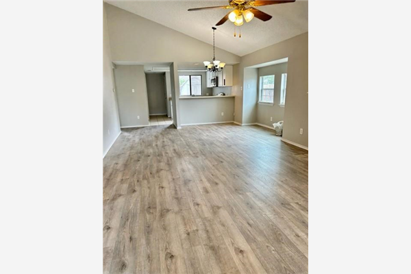 5929 Timbercrest Drive, Arlington
