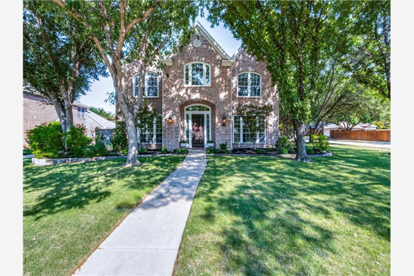 201 Meadowlark Lane, Southlake