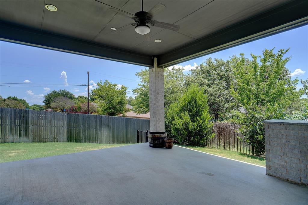 8924 Myranda Court