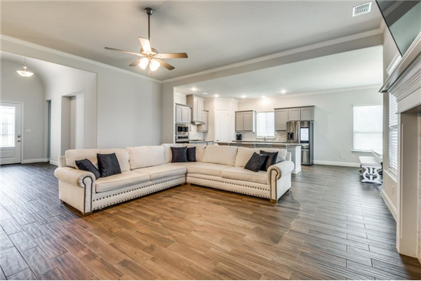 7223 Monet Lane, Grand Prairie