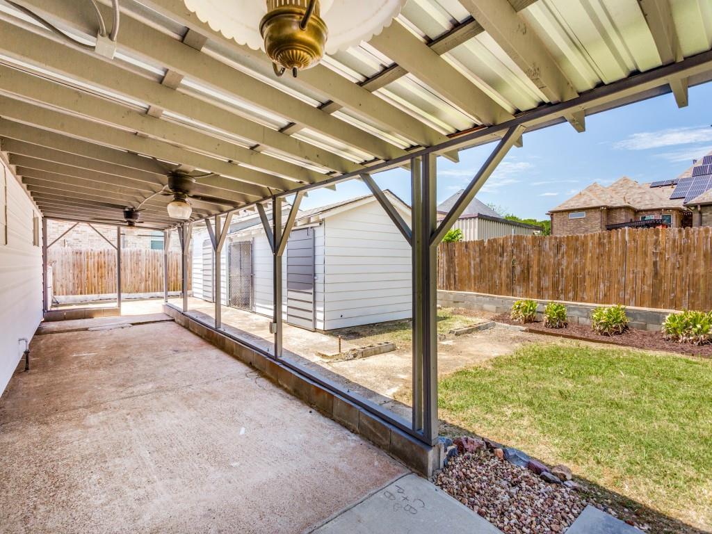 8201 Sayers Lane