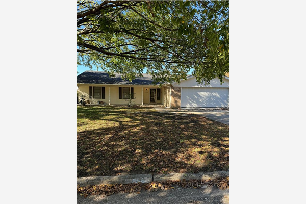 334 Lasalle Drive, Van Alstyne