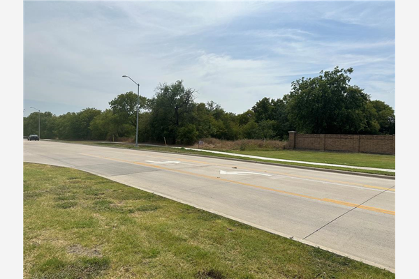 1150 E Seeton Road, Grand Prairie