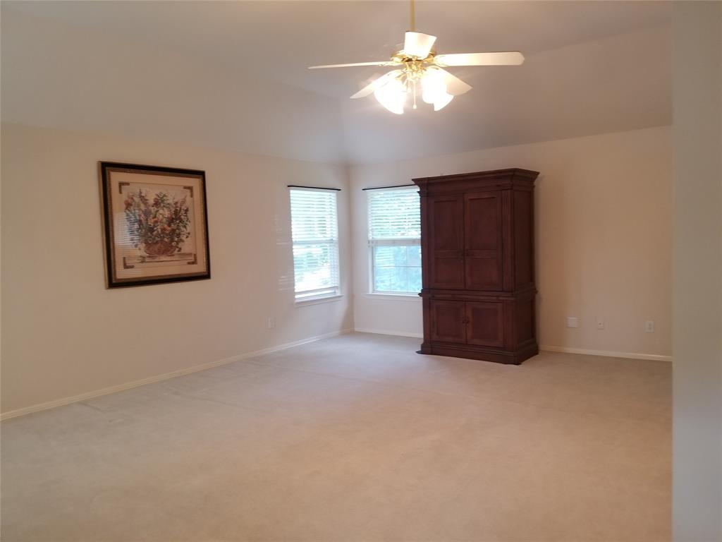 717 Finch Court