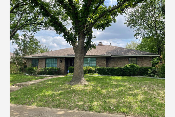 3612 Big Horn Trail, Plano