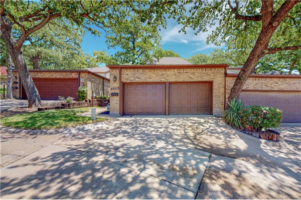 2751 Fairway Park Street, Grand Prairie