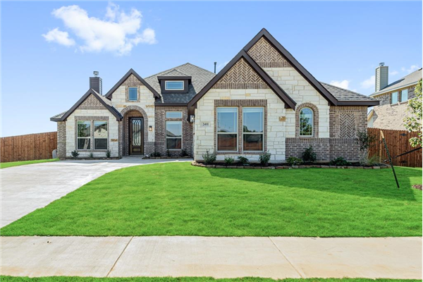 2411 Rileigh Lane, Mansfield