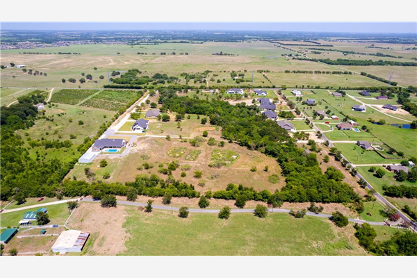 1135 Block Road, Gunter