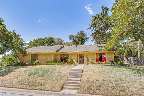 5729 Overridge Drive, Arlington