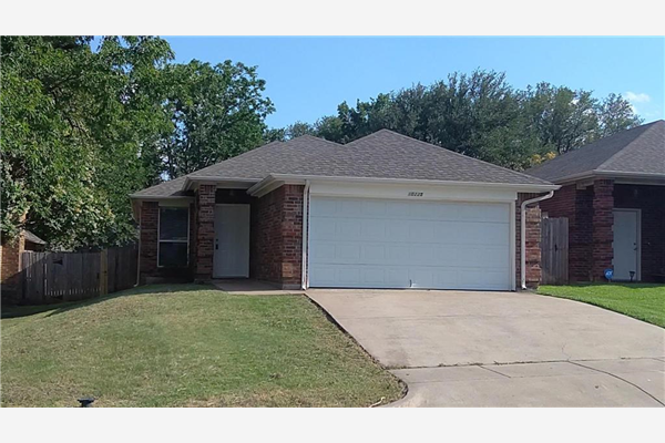 10225 Holly Grove Drive, Fort Worth