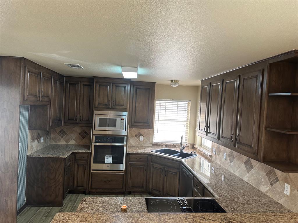 7305 Whitfield Court