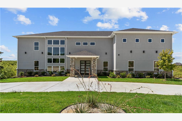 1235 Preserve Boulevard, Grand Prairie