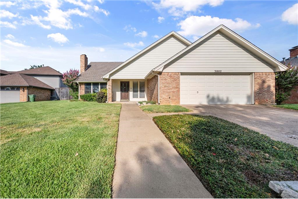 3802 Ivywood Court, Arlington