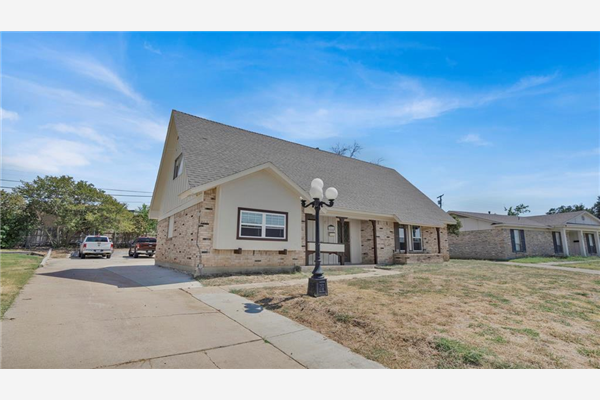 3518 Bob O Link Drive, Irving