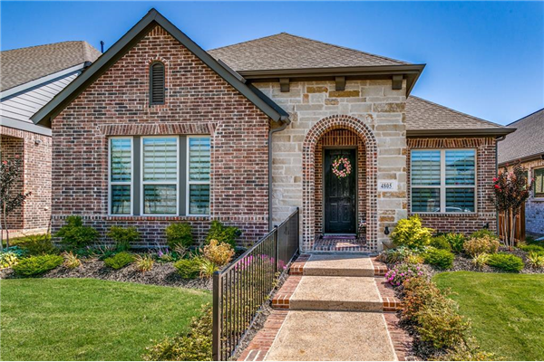 4805 Beaver Creek Drive, Arlington