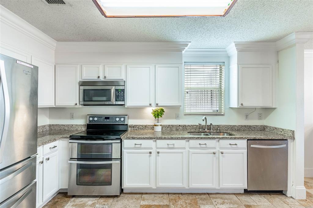 3033 Dusty Ridge Drive