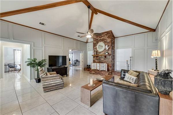 4305 Los Robles Drive, Plano