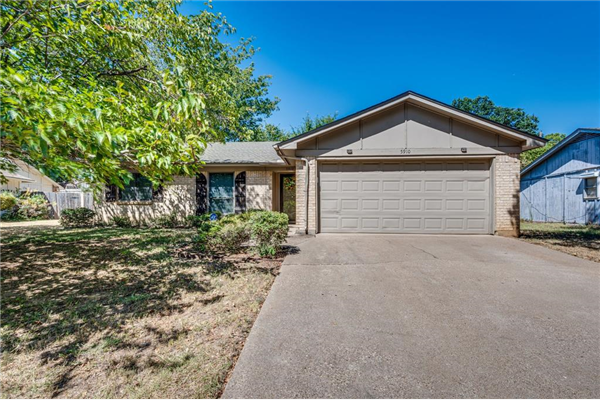 5910 Willow View Drive, Arlington
