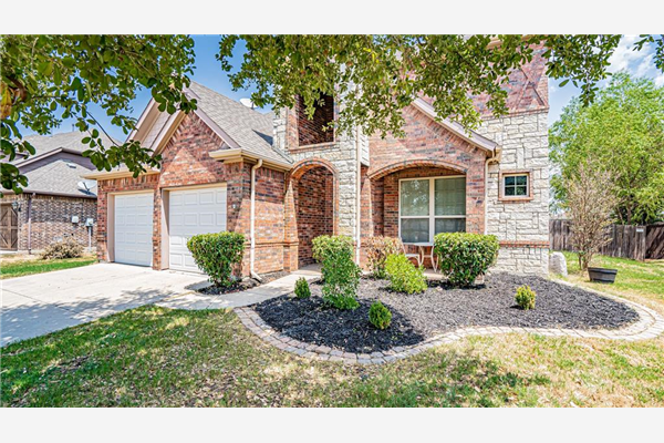 407 Buttercup Court, Mansfield
